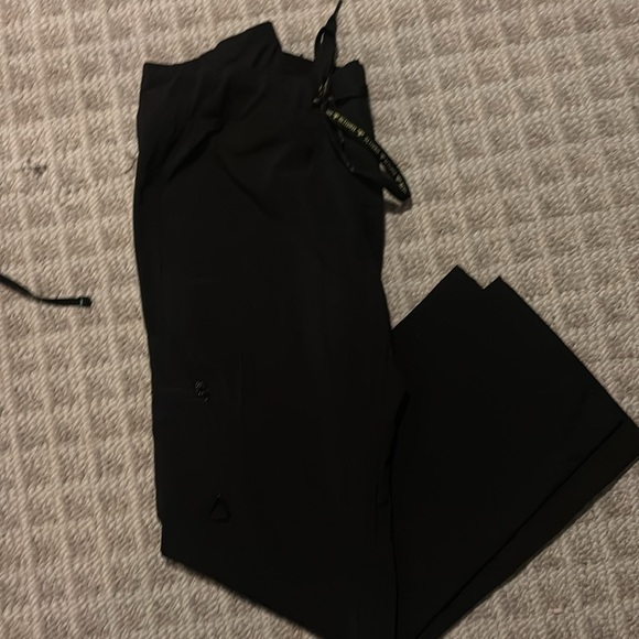 Scrub Bundle - Picture 11 of 16